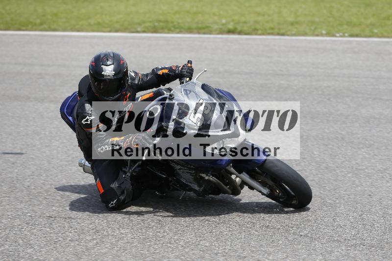 /Archiv-2024/29 12.06.2024 MOTO.CH Track Day ADR/Gruppe blau/55